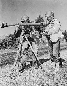 A coincidence rangefinder like the one George DuBois operated.